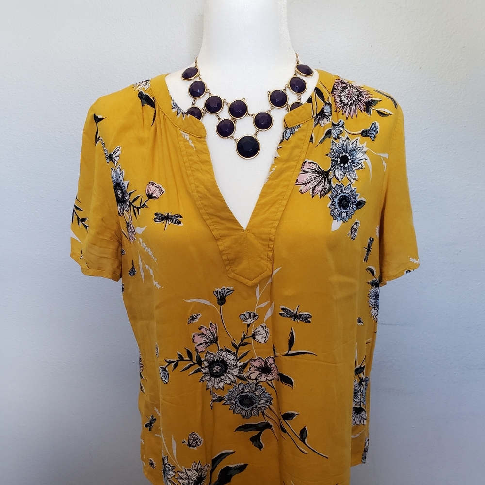Old Navy yellow floral top